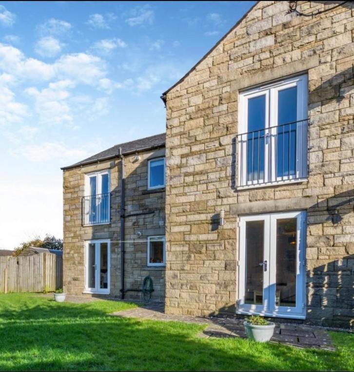 Ingledale Apartment, Ingleton, Yorkshire Dales National Park, Famous Three Peaks, Near The Lake District, Pets Are Welcome Ingleton  Exterior photo